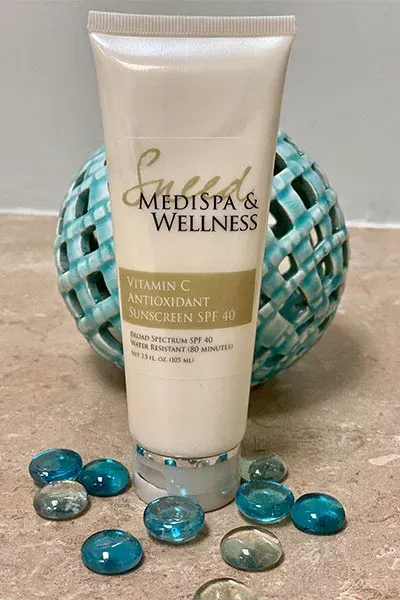 Vitamin C antioxidant sunscreen.